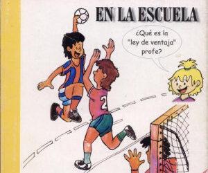 Aprendiendo a jugar hándball en la escuela